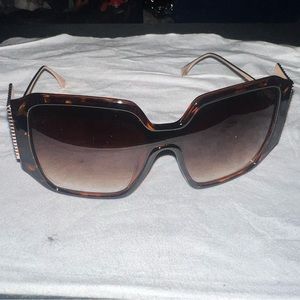 F brown tortoise frame sunglasses new